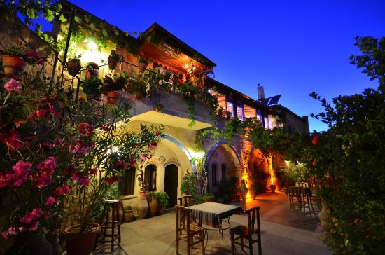 Kayseri Airport (ASR) Airport transportation