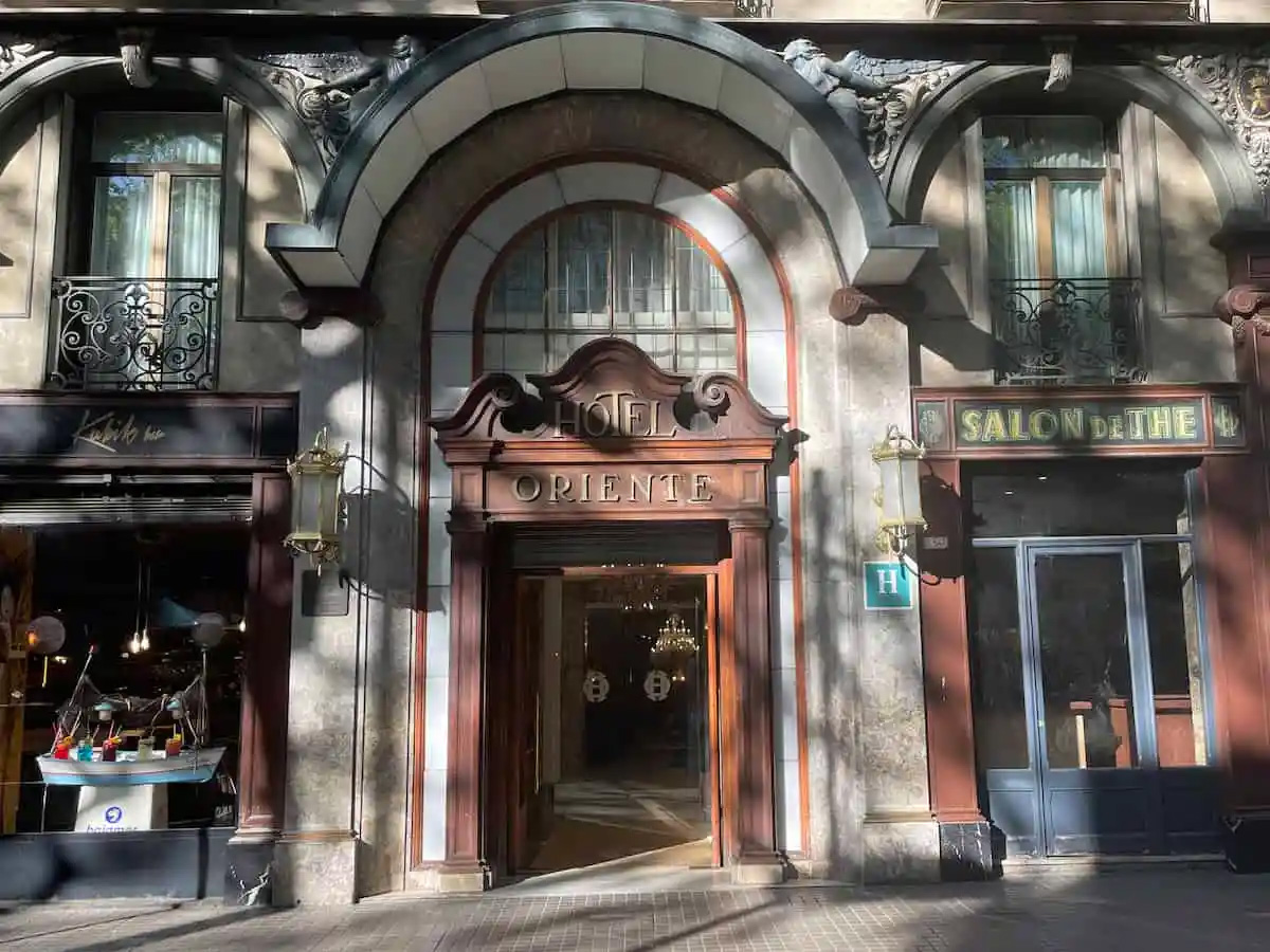 Barcelona Airport (BCN) Airport transportation