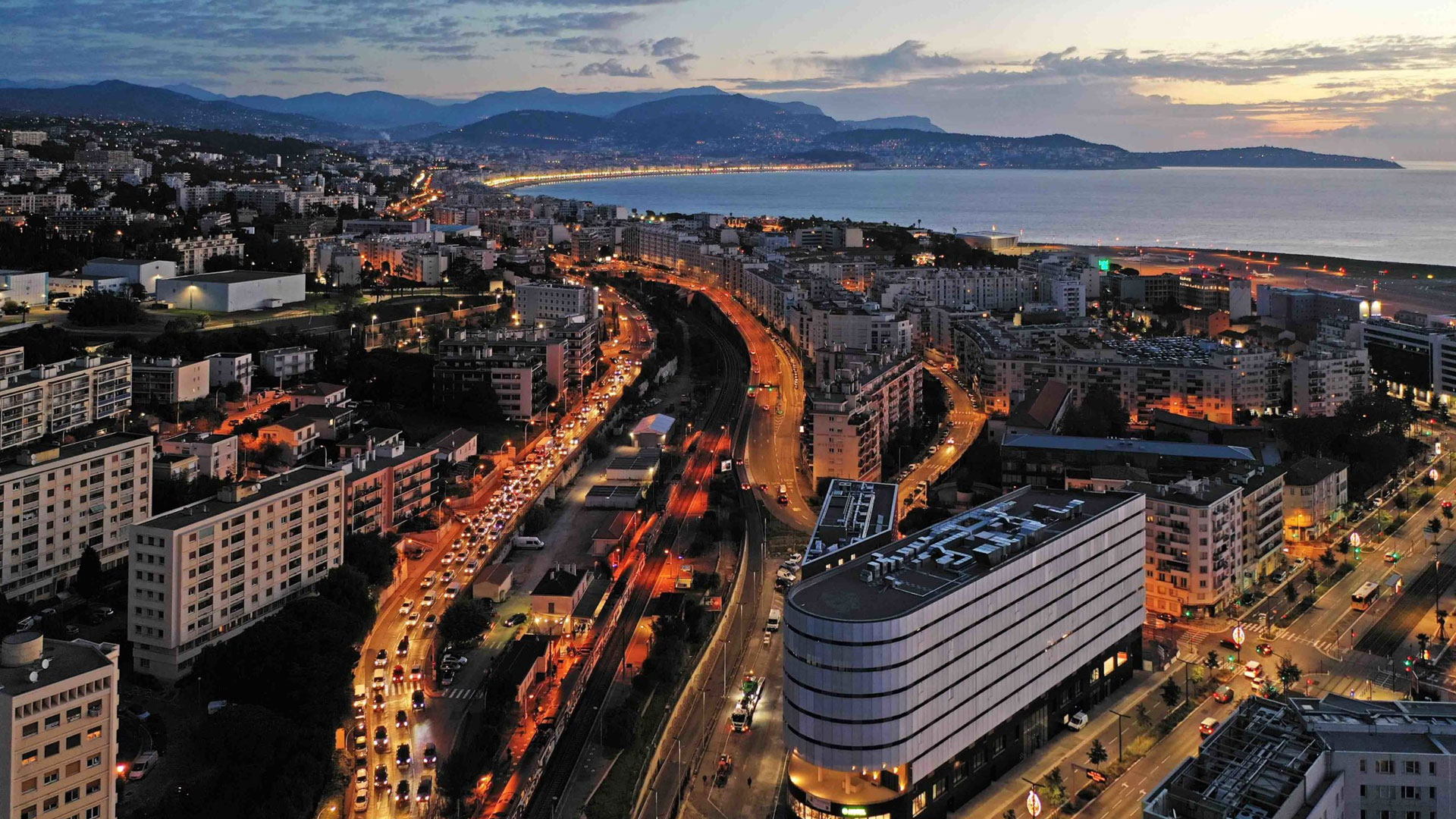 Nice Airport (NCE) Airport transportation