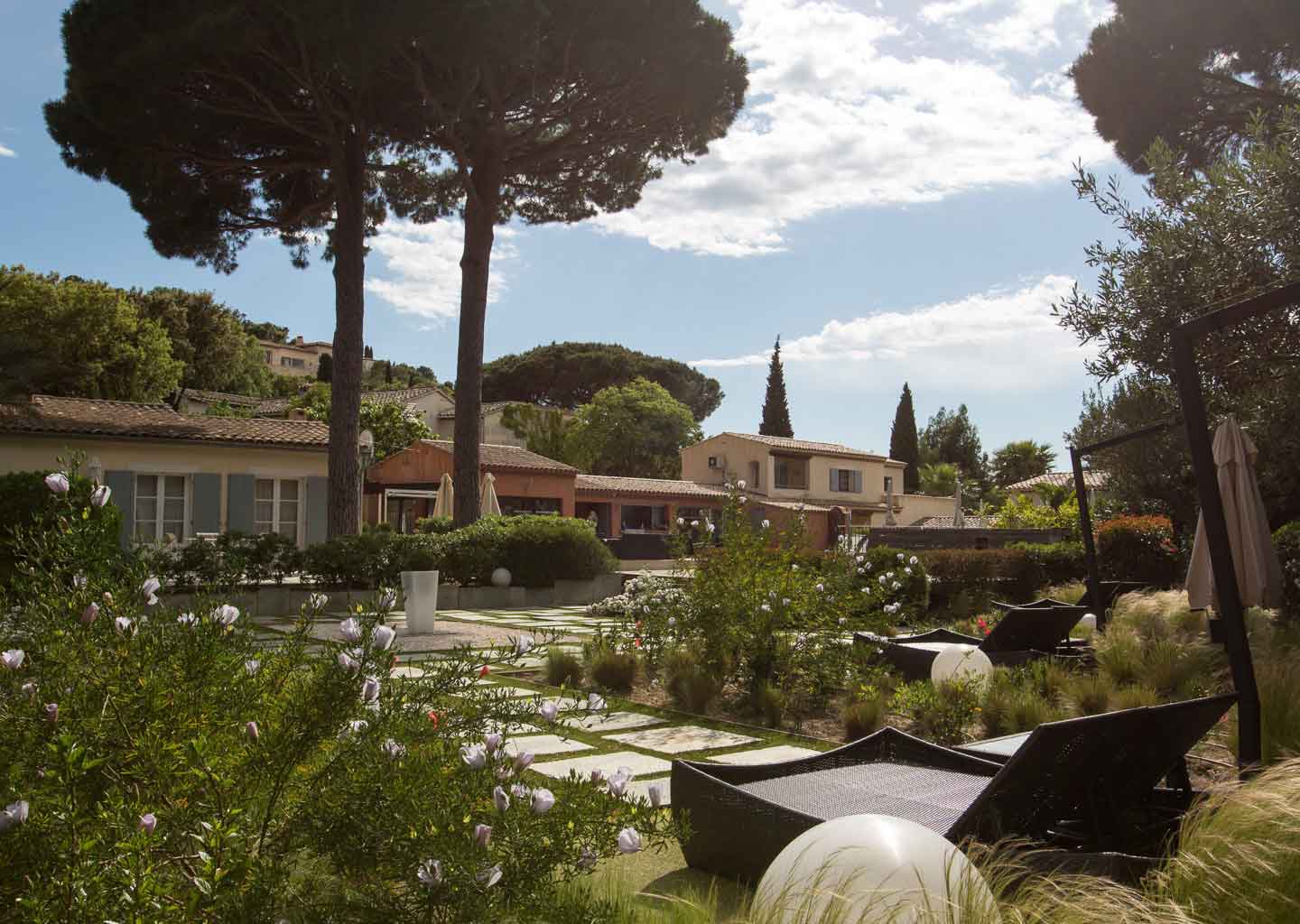 Nice Airport (NCE) Airport transportation