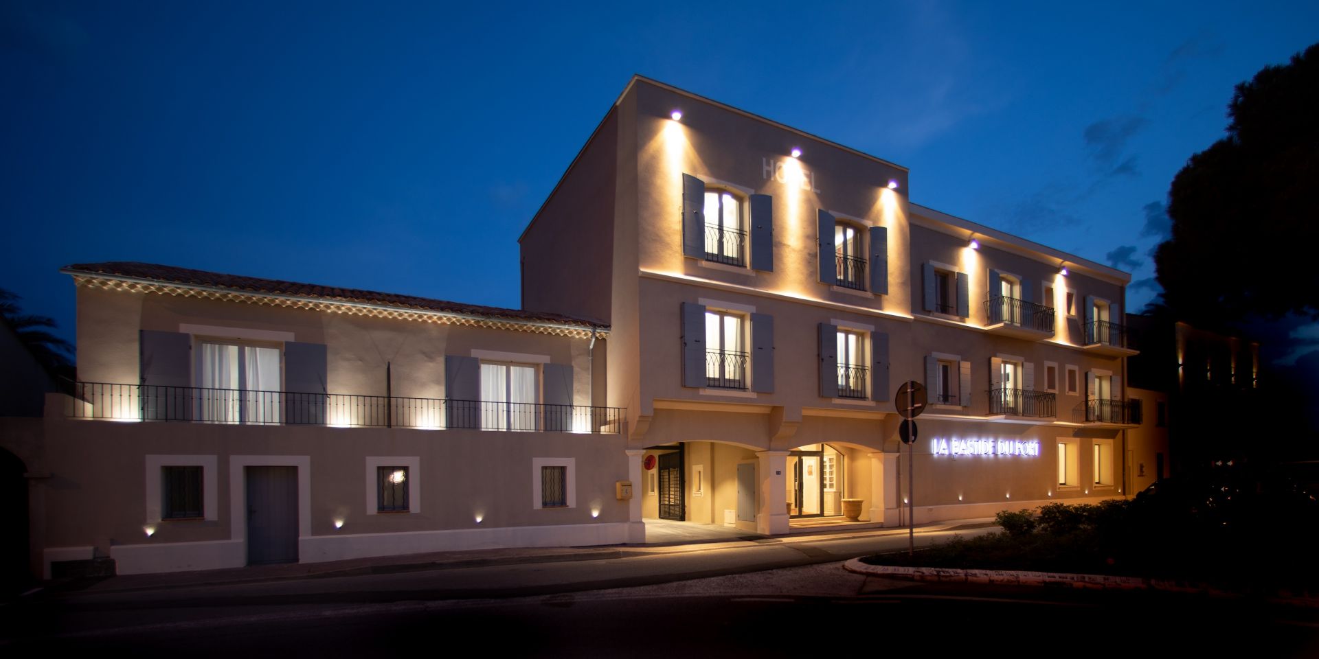 Nice Airport (NCE) Airport transportation