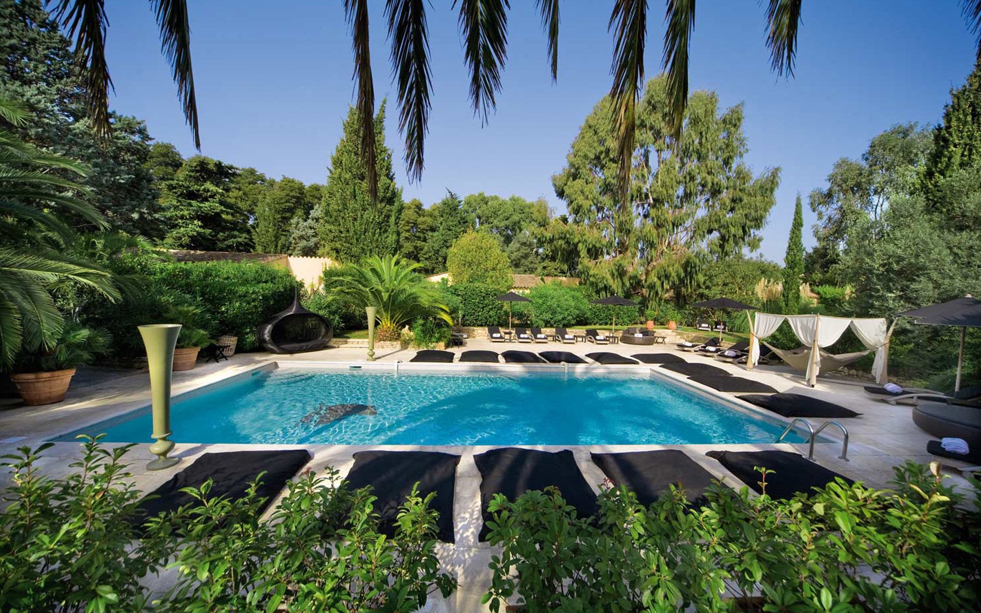 Nice Airport (NCE) Airport transportation