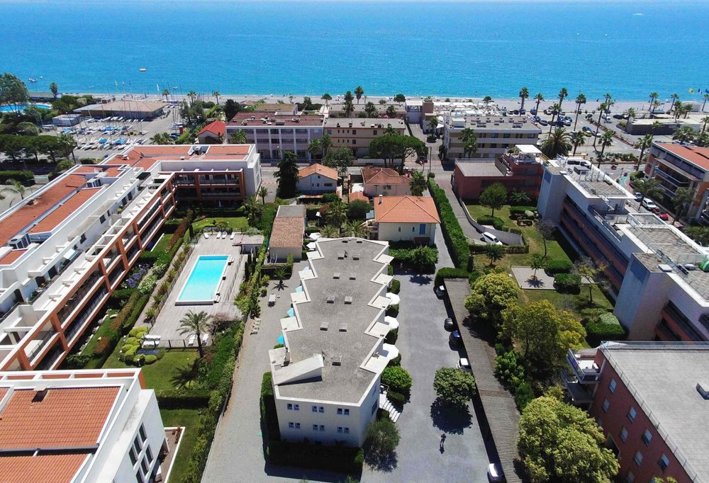 Nice Airport (NCE) Airport transportation