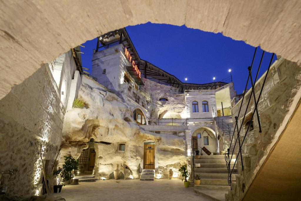 Flughafen Kayseri (ASR) Airport transportation