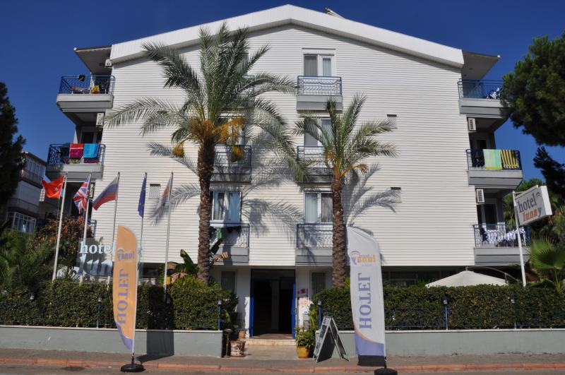 Antalya Airport (AYT) Airport transportation