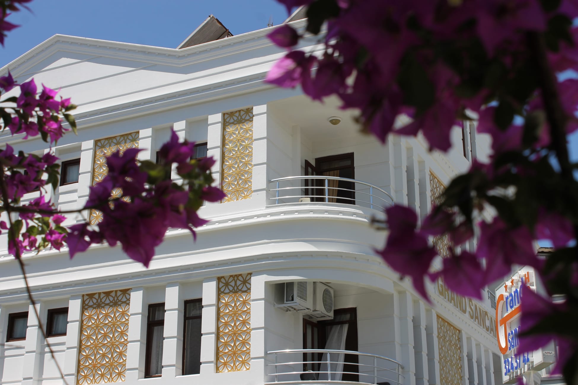 Antalya Airport (AYT) Airport transportation