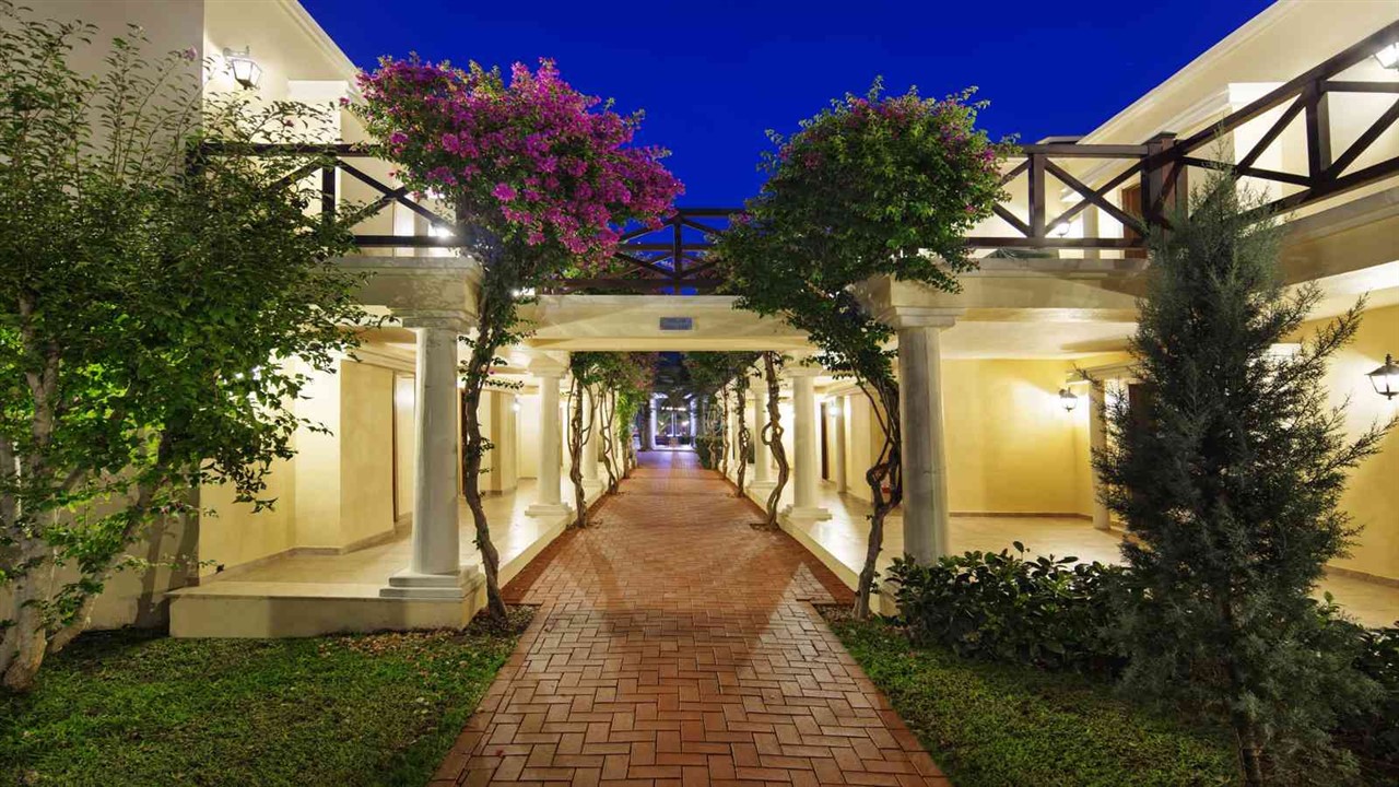 Antalya Airport (AYT) Airport transportation