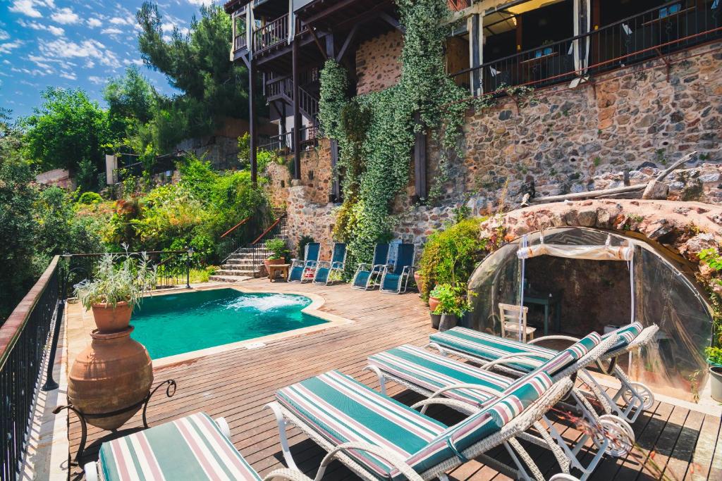 Antalya Airport (AYT) Airport transportation