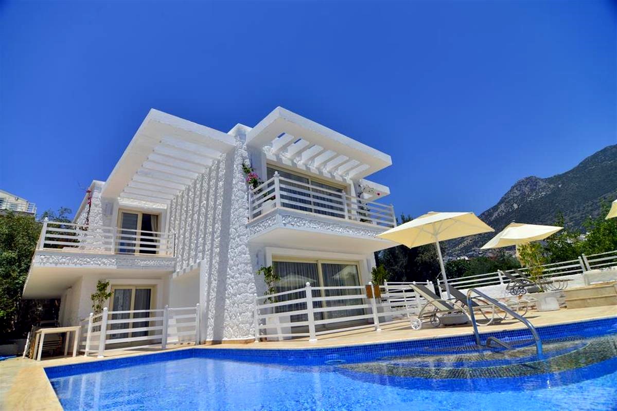 Antalya Airport (AYT) Airport transportation