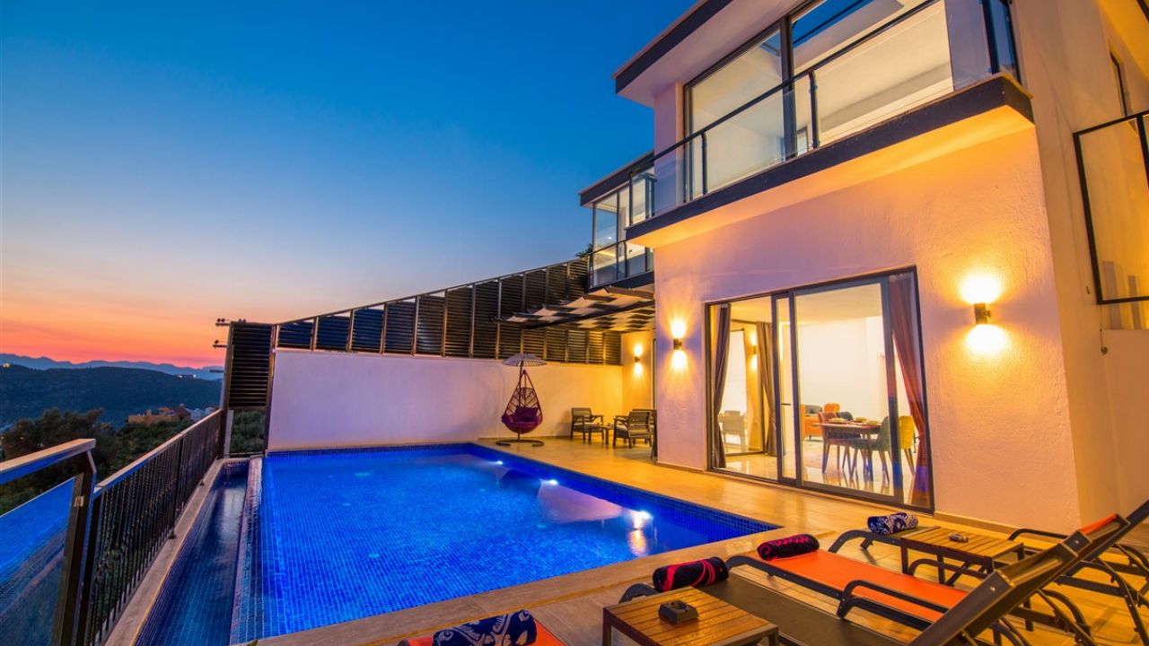 Antalya Airport (AYT) Airport transportation