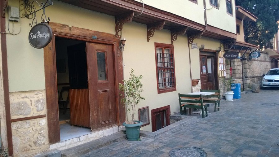 Antalya Airport (AYT) Airport transportation