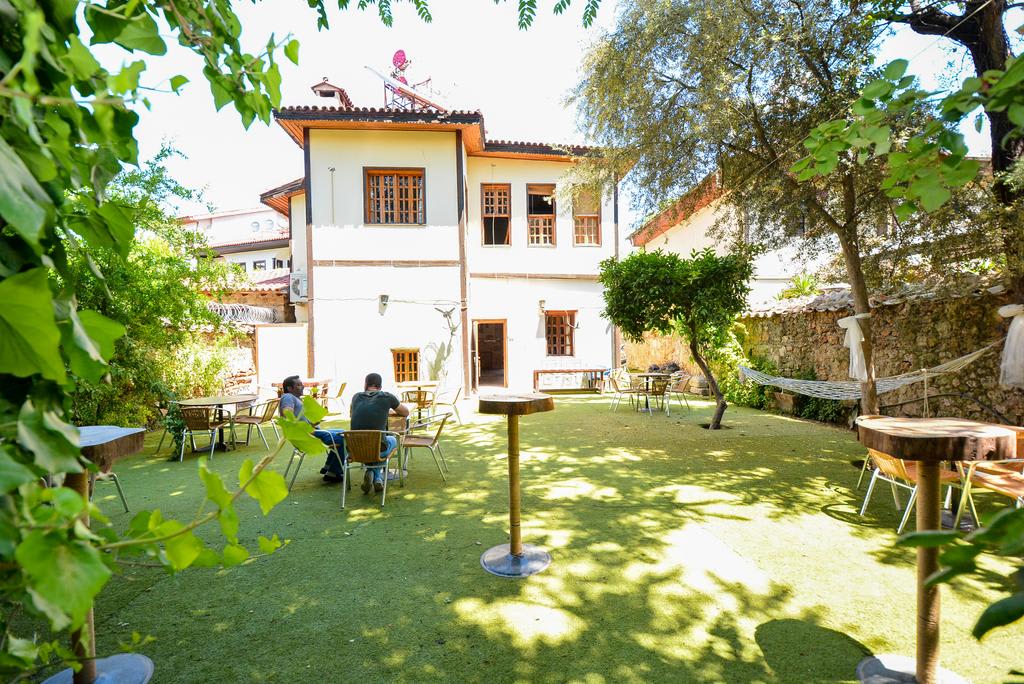 Antalya Airport (AYT) Airport transportation