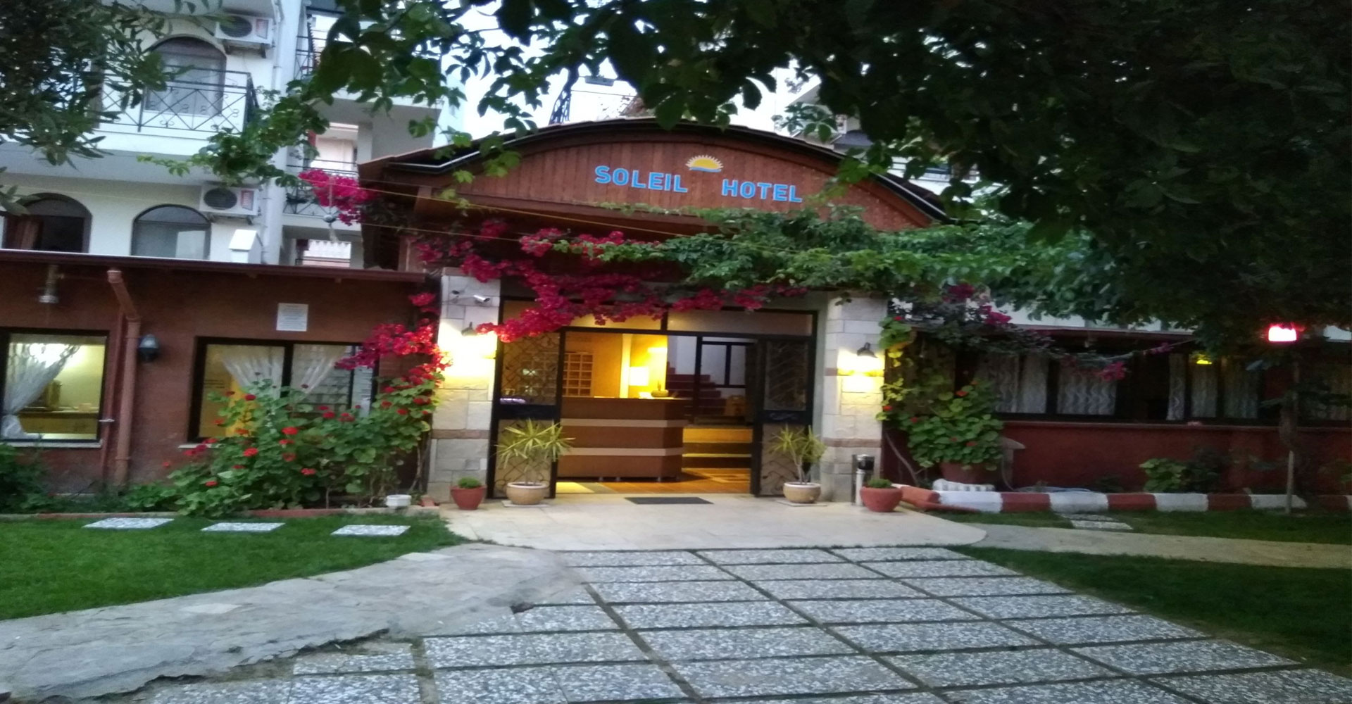 Izmir Airport (ADB) Airport transportation