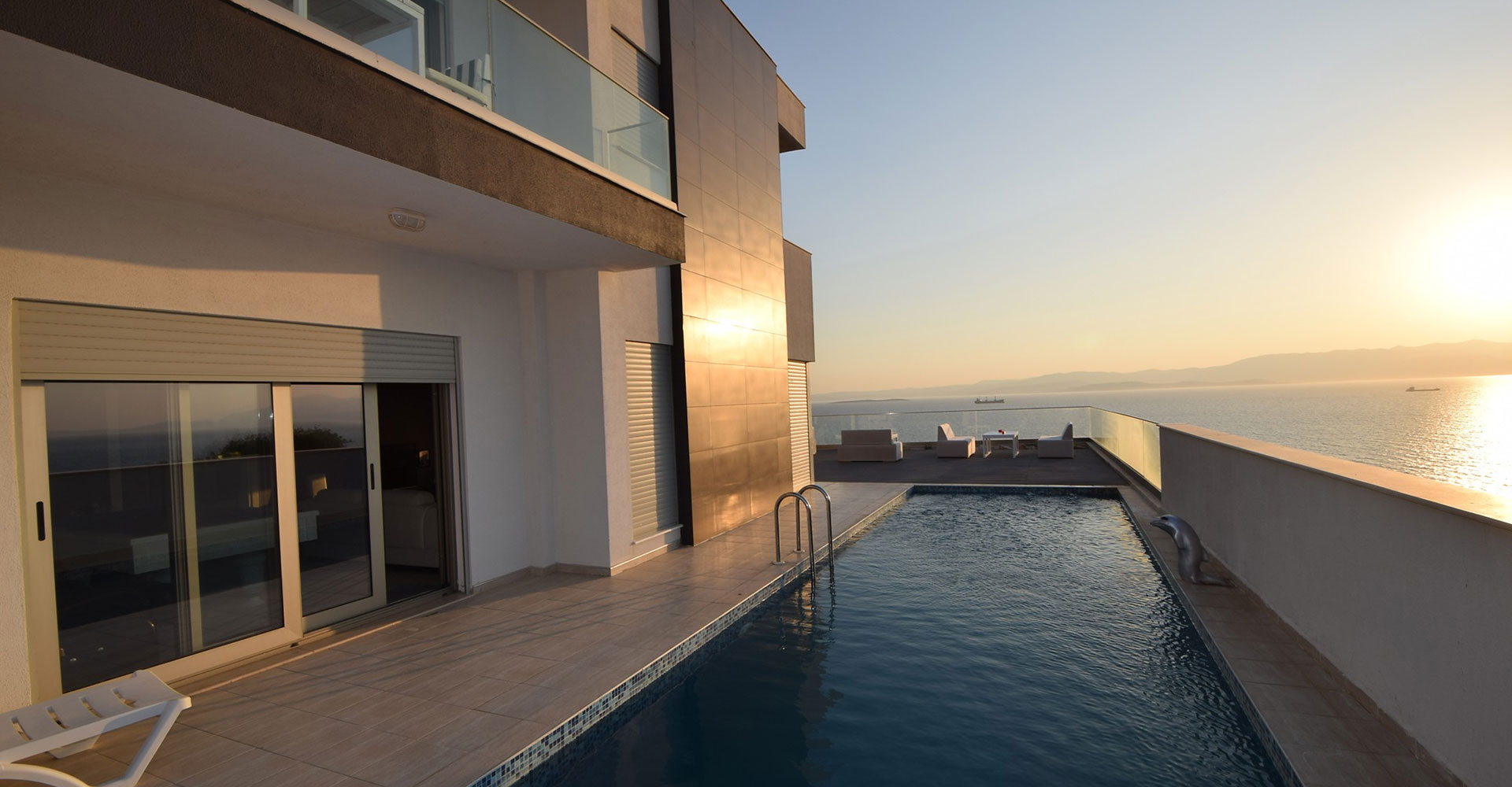 Izmir Airport (ADB) Airport transportation