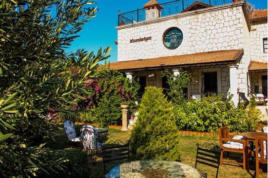 Izmir Airport (ADB) Airport transportation