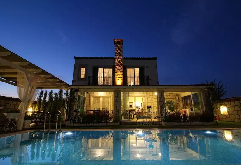 Izmir Airport (ADB) Airport transportation