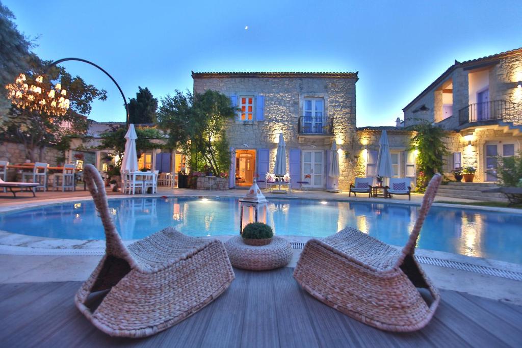 Izmir Airport (ADB) Airport transportation