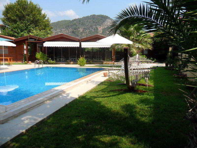 Aeropuerto De Esmirna Adnan Menderes (ADB) Airport transportation