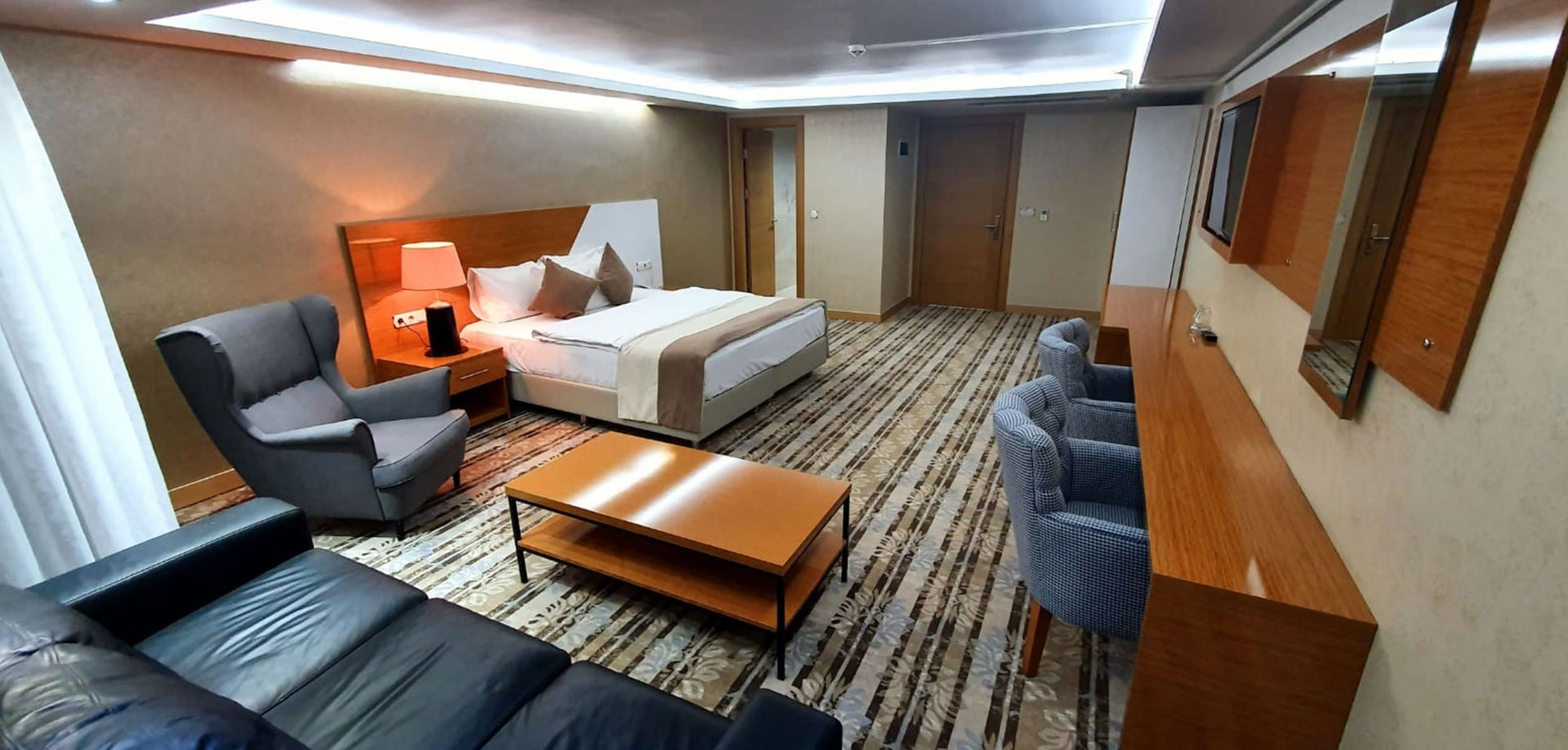 Izmir Airport (ADB) Airport transportation