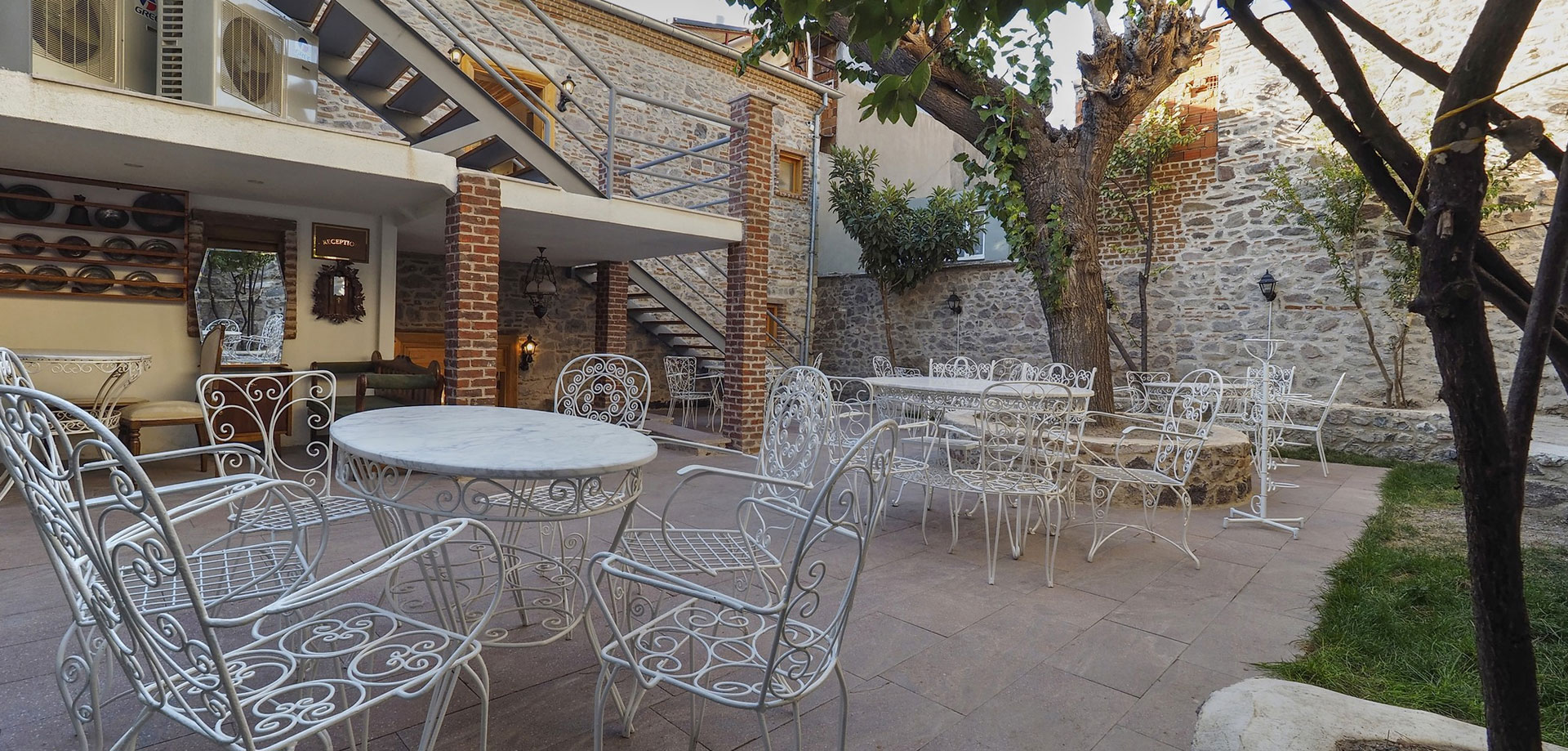 Izmir Airport (ADB) Airport transportation