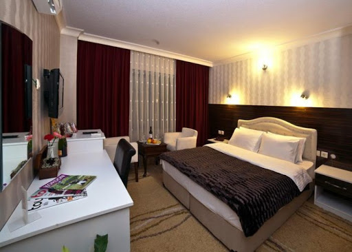 Izmir Airport (ADB) Airport transportation