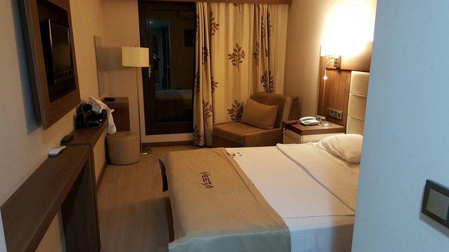 Izmir Airport (ADB) Airport transportation