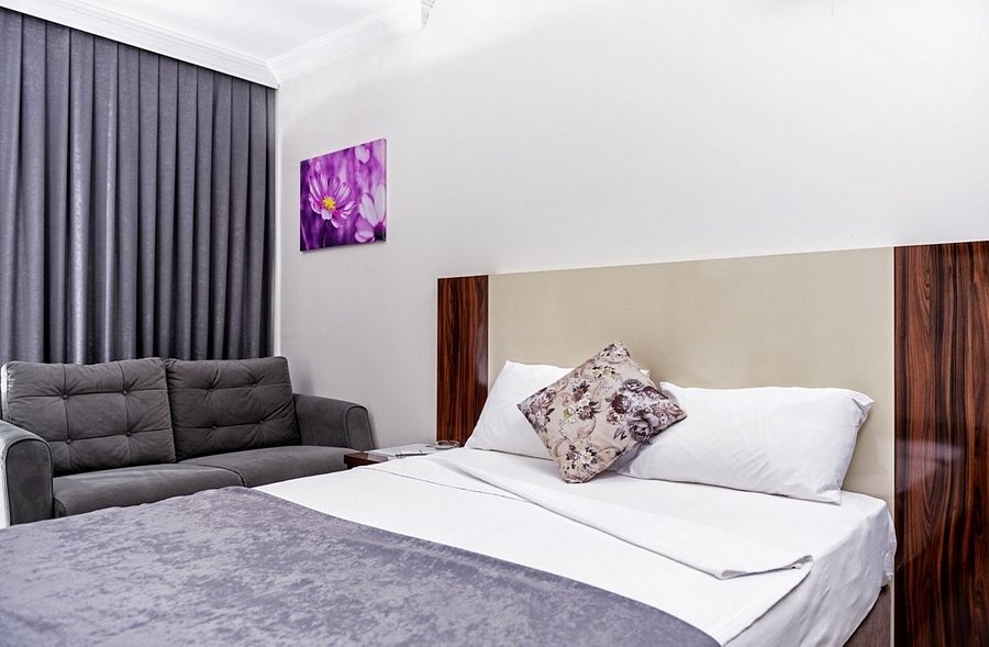 Izmir Airport (ADB) Airport transportation