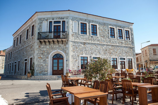 Izmir Airport (ADB) Airport transportation