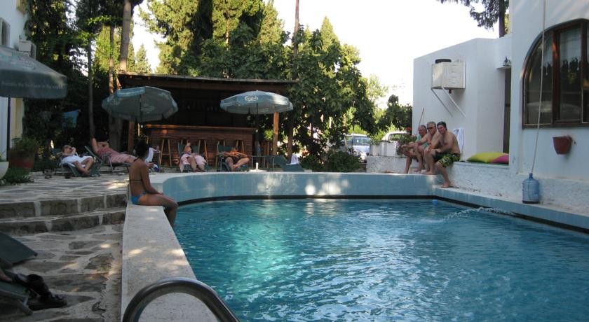 Bodrum Airport (BJV) Airport transportation