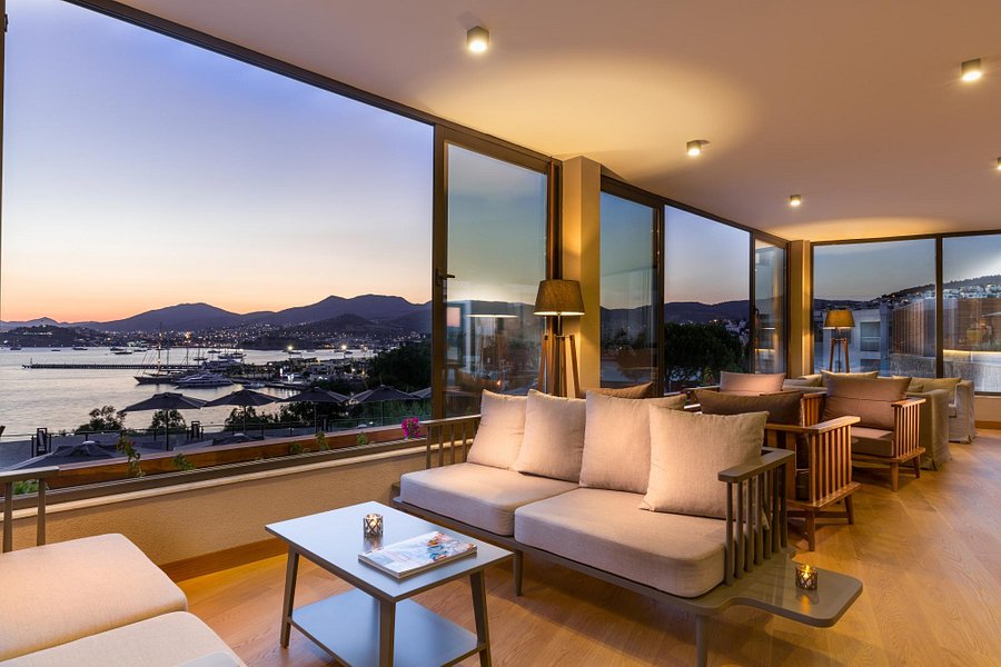 Bodrum Airport (BJV) Airport transportation