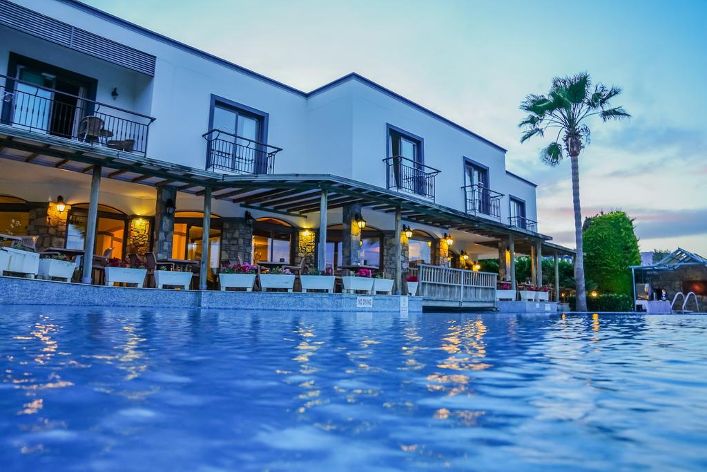 Bodrum Airport (BJV) Airport transportation