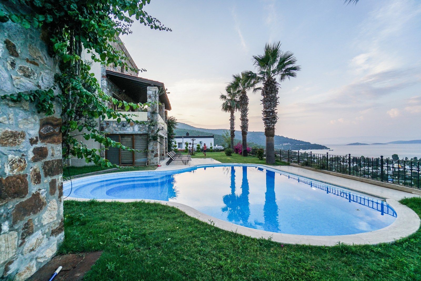 Bodrum Airport (BJV) Airport transportation