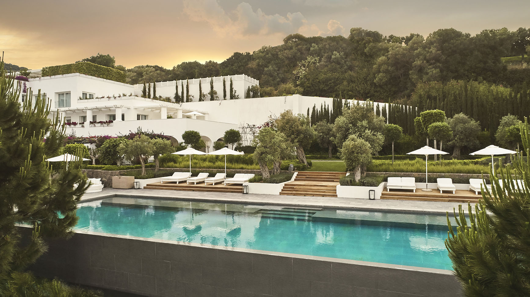 Bodrum Airport (BJV) Airport transportation