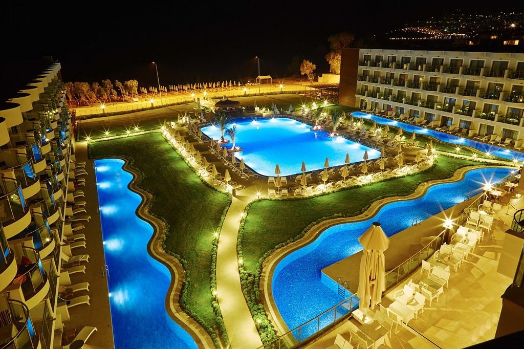 Mavisehir Airport transportation