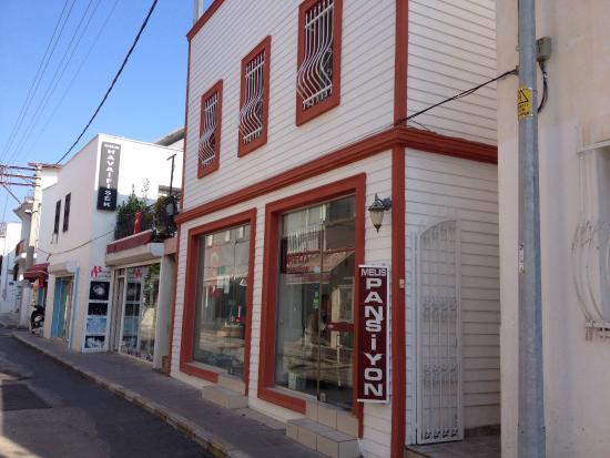 Bodrum Airport (BJV) Airport transportation