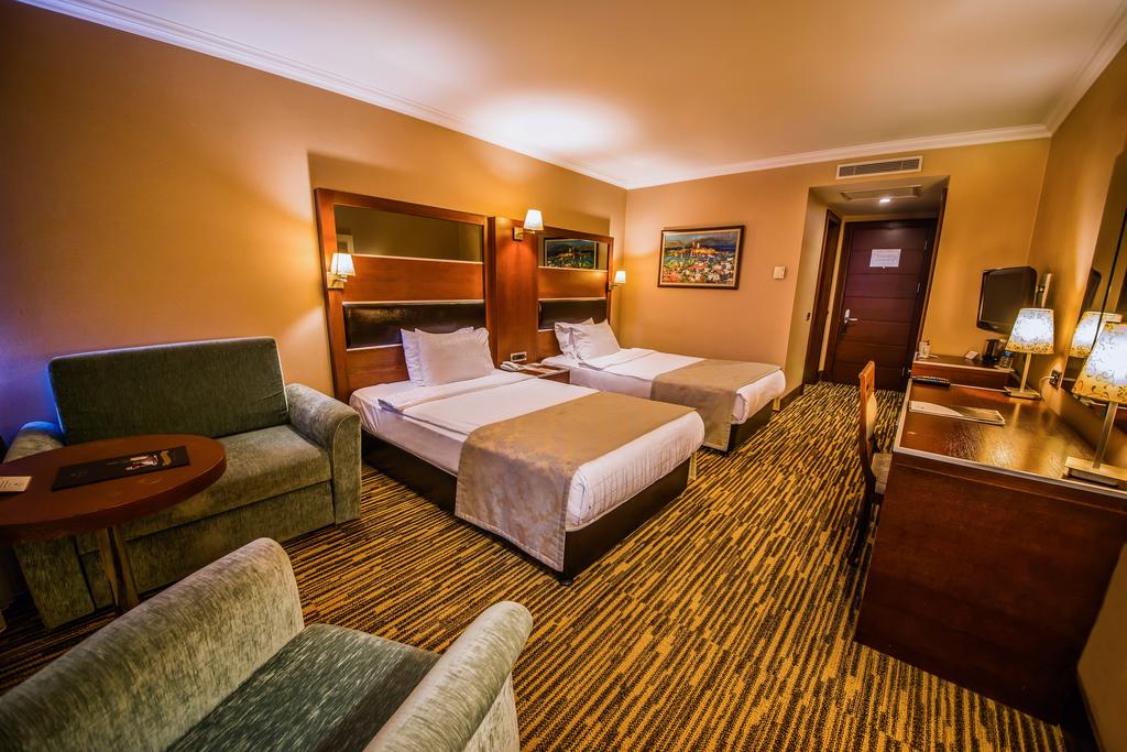 Aeropuerto De Estambul (IST) Airport transportation