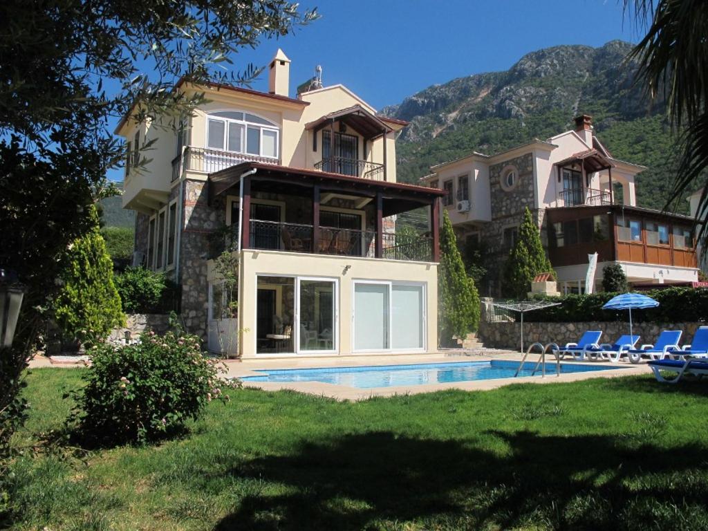 Dalaman Airport (DLM) Airport transportation