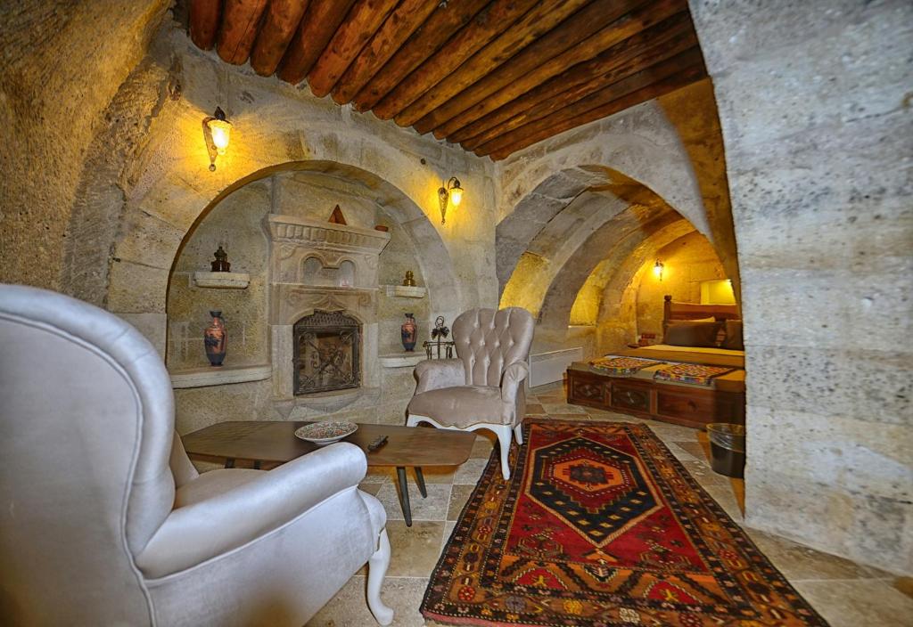 Kayseri Airport (ASR) Airport transportation