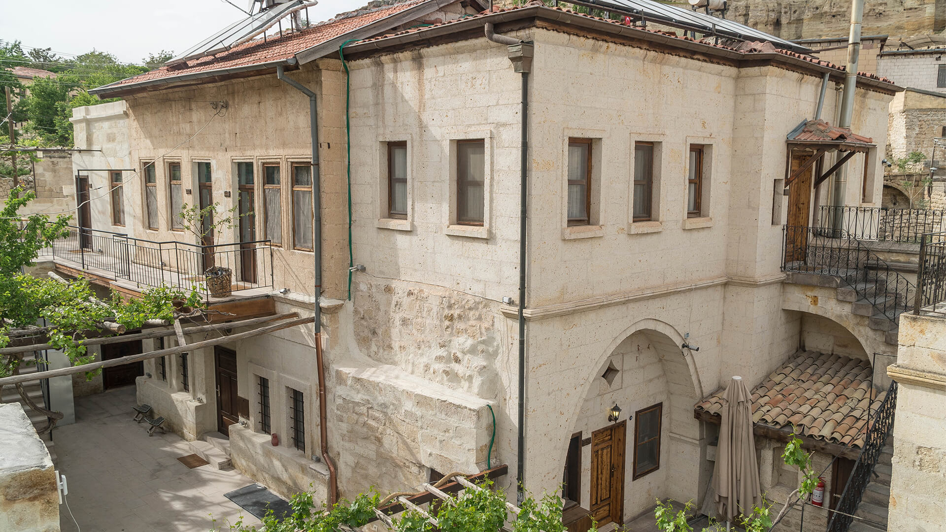 Kayseri Airport (ASR) Airport transportation