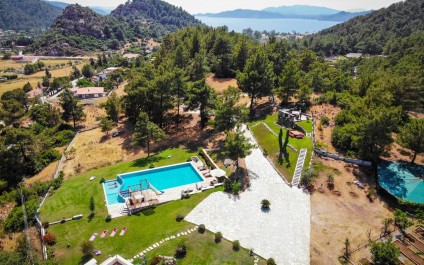  Get From Villa Turiya