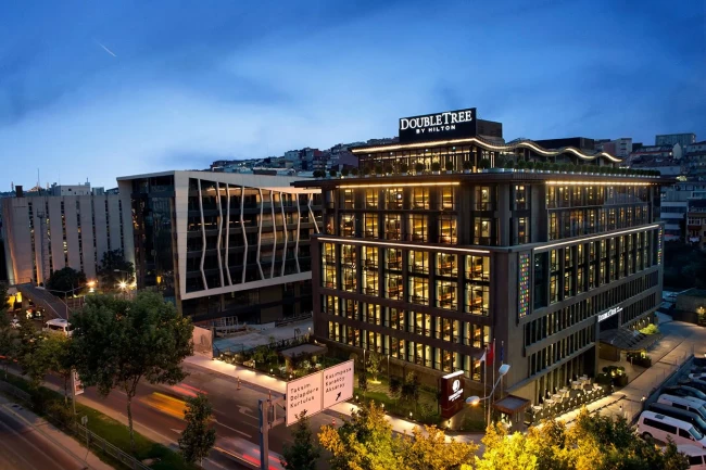 Get From DoubleTree by Hilton Hotel Istanbul - Piyalepaşa