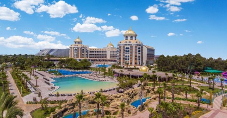  Get From Delphin BE Grand Resort