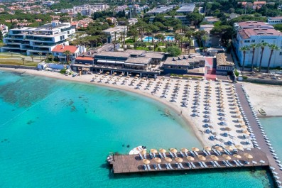  Get From A 11 Hotel Cesme