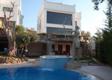  Get From Camekan Suites