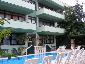  Get From Antik Apart Hotel