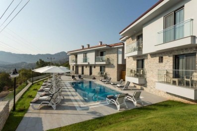  Get From Aria Doria Hotel